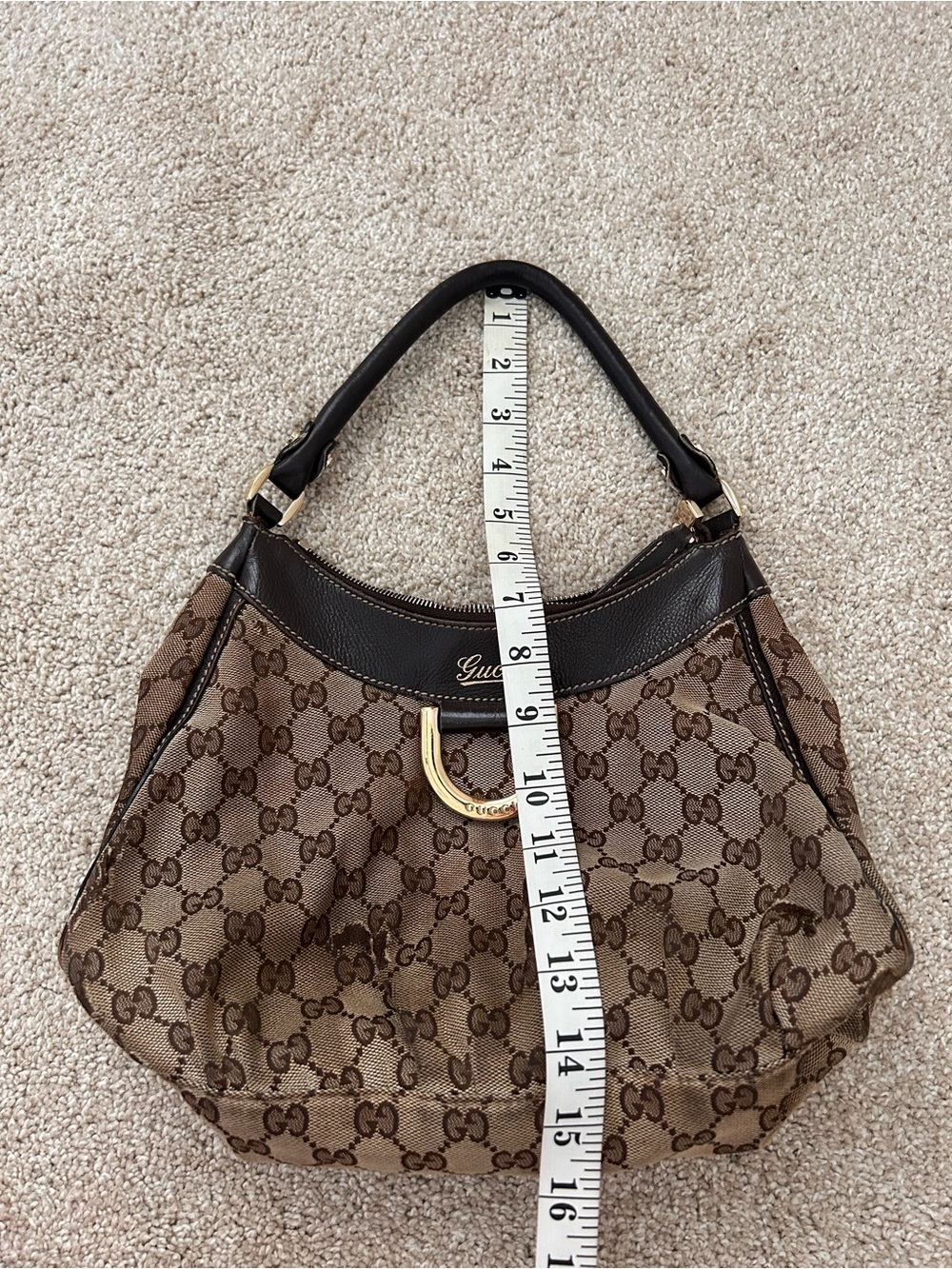 Gucci Shoulder Bag - Picture 14 of 16
